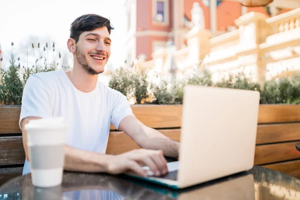 dove studiare lavoro sociale